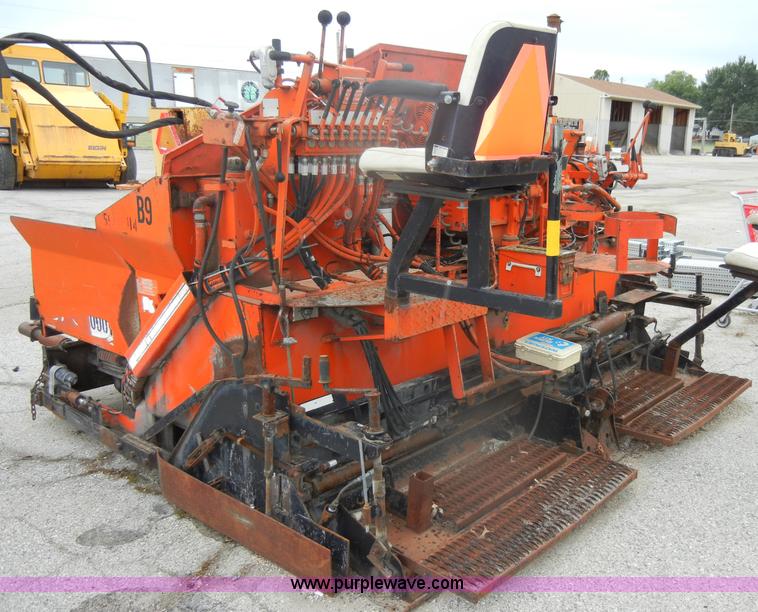 image for item D4136 LeeBoy L1000T asphalt layer