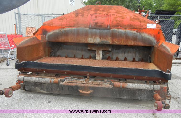 image for item D4136 LeeBoy L1000T asphalt layer