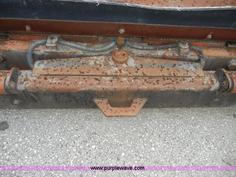 image for item D4136 LeeBoy L1000T asphalt layer