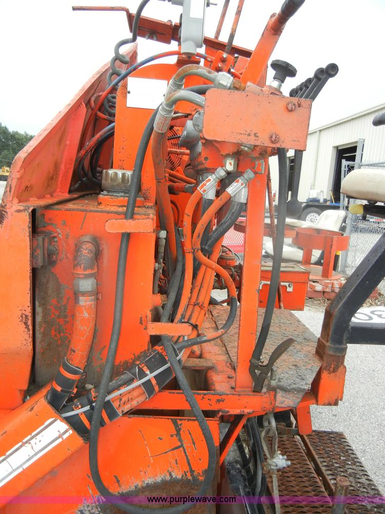 image for item D4136 LeeBoy L1000T asphalt layer