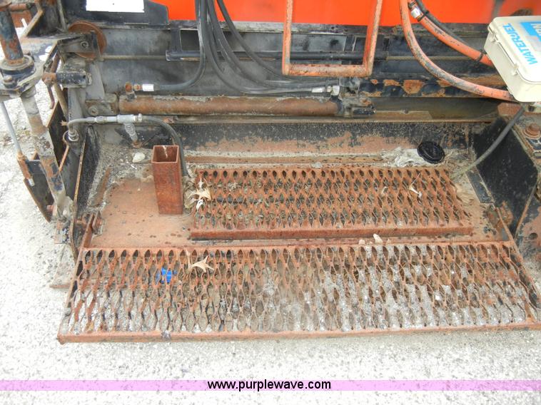 image for item D4136 LeeBoy L1000T asphalt layer