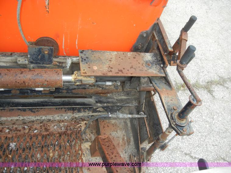 image for item D4136 LeeBoy L1000T asphalt layer