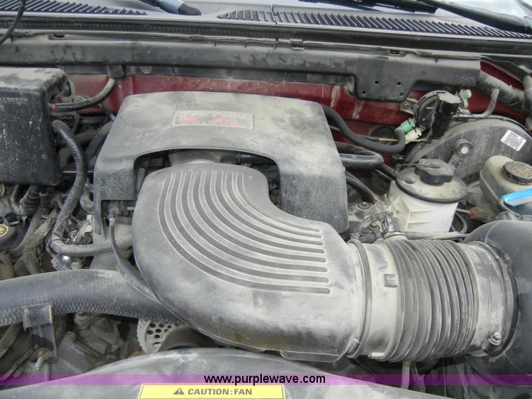 image for item D4137 1998 Ford F150 XLT pickup truck