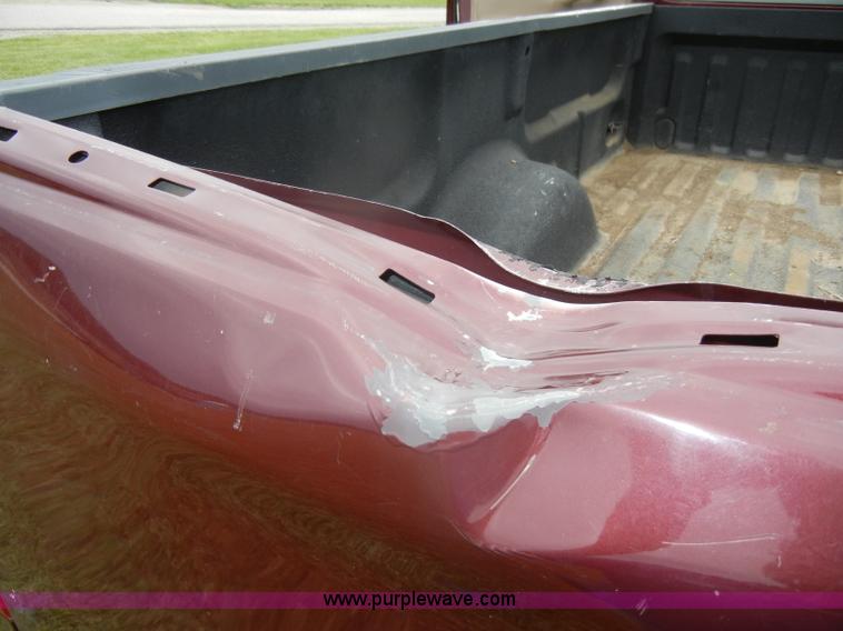 image for item D4137 1998 Ford F150 XLT pickup truck