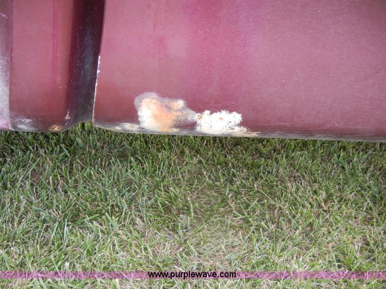 image for item D4137 1998 Ford F150 XLT pickup truck