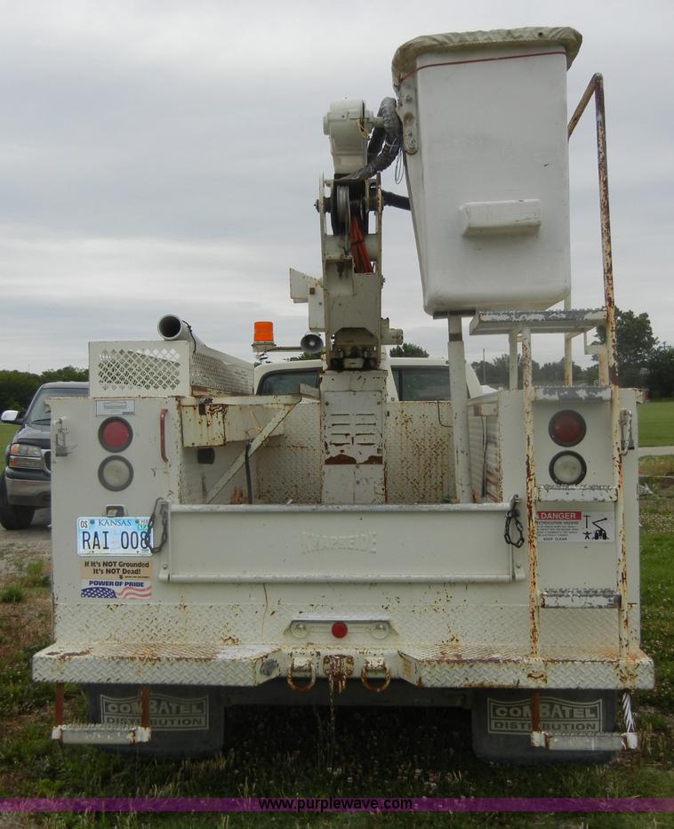 image for item D4139 1994 Ford F450 Super Duty crane truck