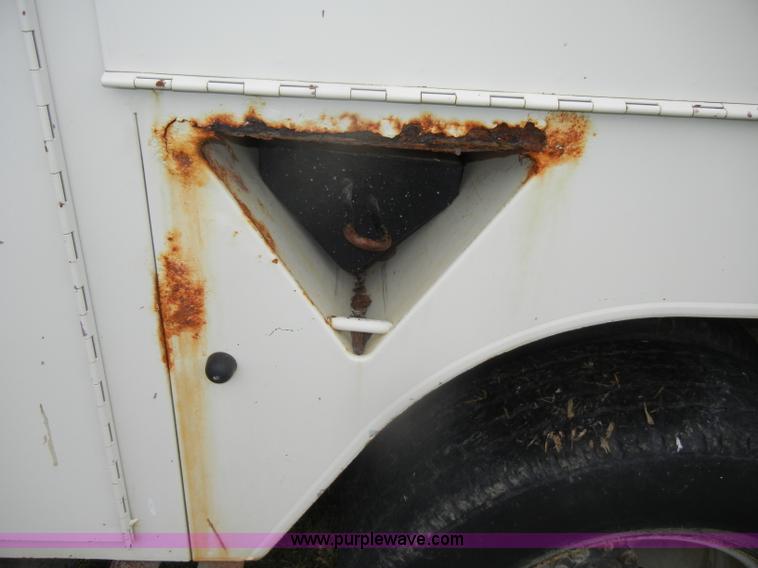 image for item D4139 1994 Ford F450 Super Duty crane truck