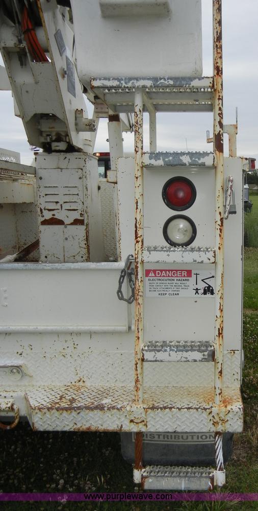 image for item D4139 1994 Ford F450 Super Duty crane truck