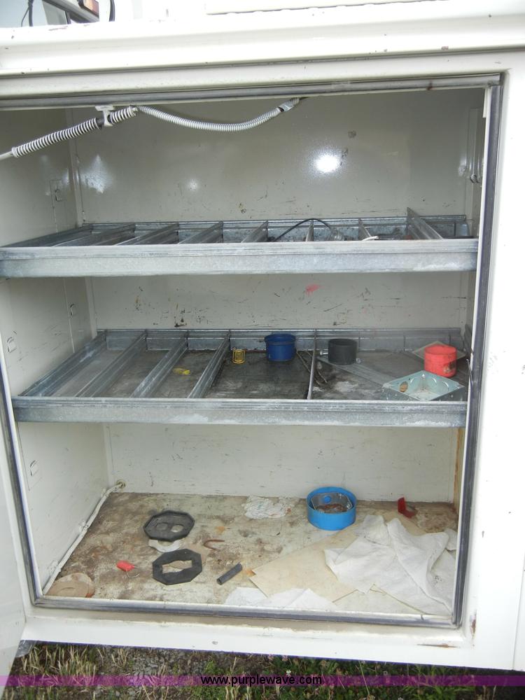 image for item D4139 1994 Ford F450 Super Duty crane truck