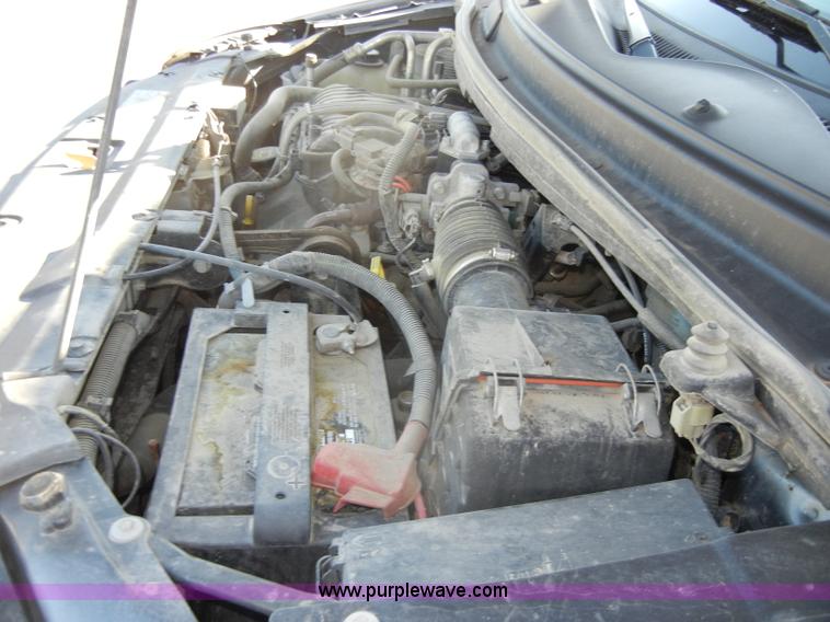 image for item D4154 2007 Ford Freestar SE mini van