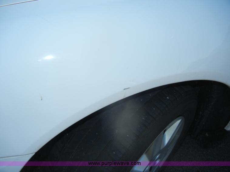 image for item D4155 2006 Ford Taurus SE