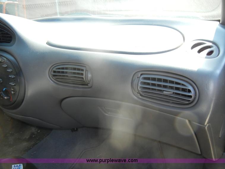 image for item D4158 1999 Ford Taurus LX