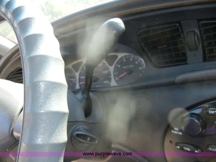 image for item D4158 1999 Ford Taurus LX