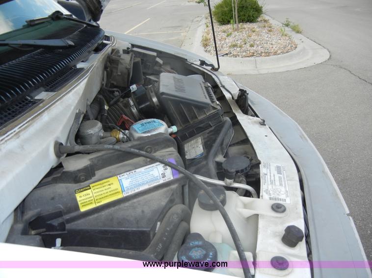 image for item D4249 1998 Chevrolet Astro van