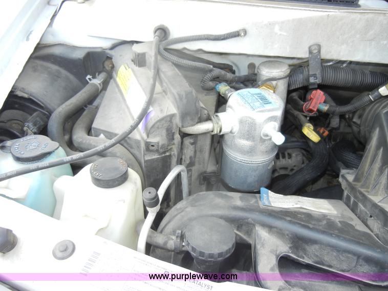 image for item D4249 1998 Chevrolet Astro van