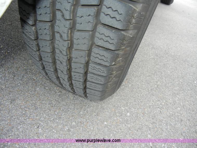 image for item D4249 1998 Chevrolet Astro van