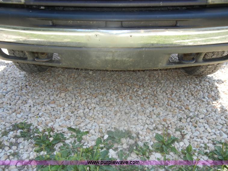 image for item D4252 2001 Chevrolet Silverado K1500 extended cab pickup truck