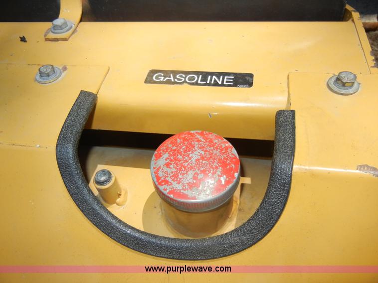 image for item D4268 1996 Roscoe Vibrastat III compaction roller