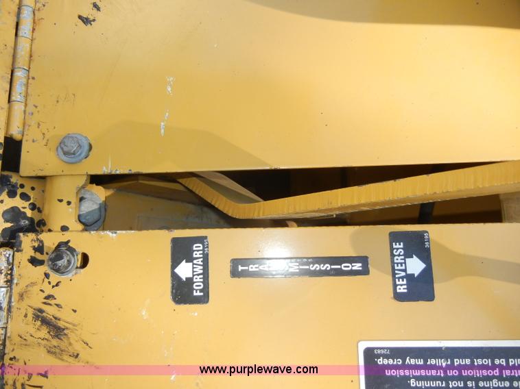 image for item D4268 1996 Roscoe Vibrastat III compaction roller