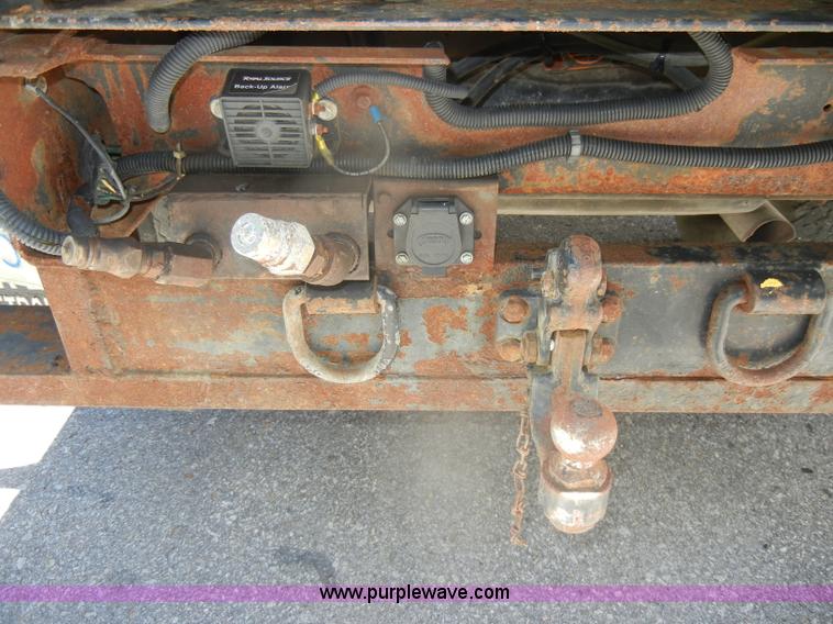 image for item D4269 1999 Chevrolet K3500 Silverado pickup truck