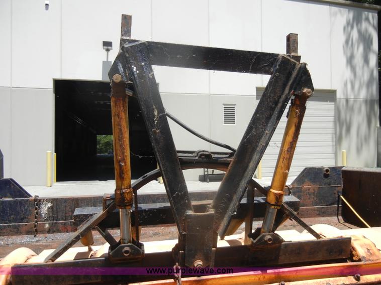 image for item D4269 1999 Chevrolet K3500 Silverado pickup truck