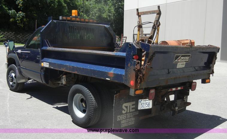 image for item D4270 1999 Chevrolet K3500 Silverado pickup truck