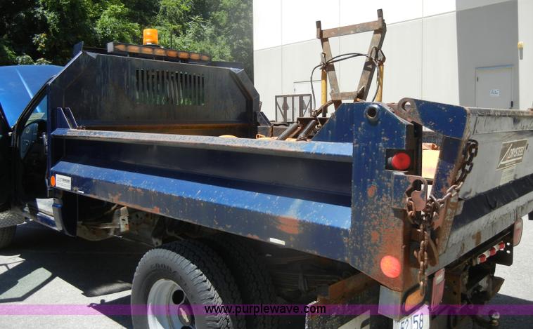 image for item D4270 1999 Chevrolet K3500 Silverado pickup truck