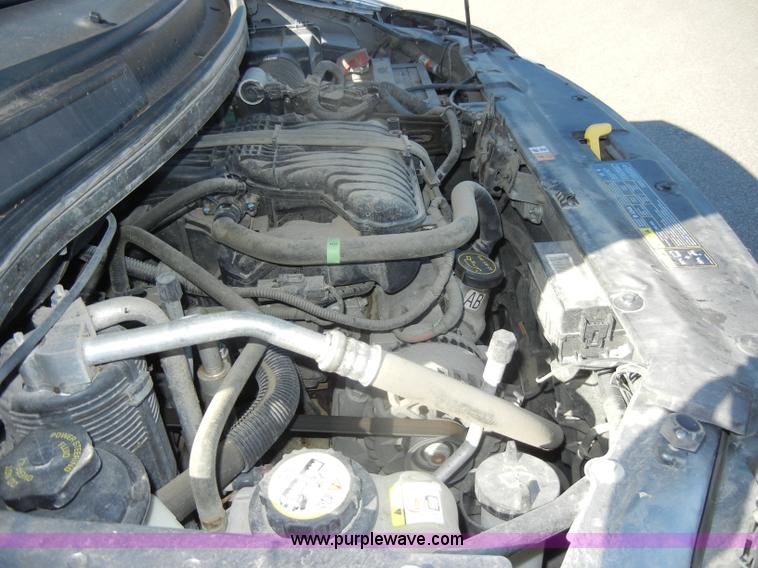 image for item D4271 2007 Ford Freestar SE mini van