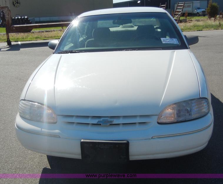 image for item D4272 2001 Chevrolet Lumina