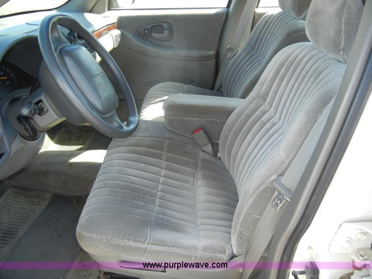 image for item D4272 2001 Chevrolet Lumina