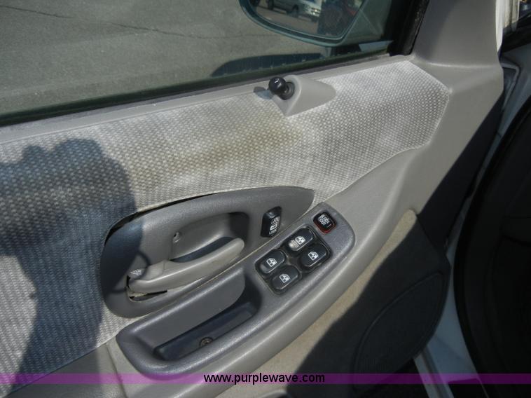 image for item D4272 2001 Chevrolet Lumina