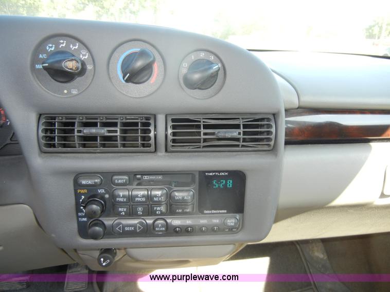 image for item D4272 2001 Chevrolet Lumina