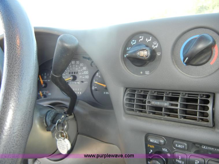 image for item D4272 2001 Chevrolet Lumina