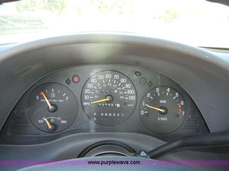 image for item D4272 2001 Chevrolet Lumina