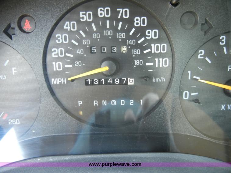 image for item D4272 2001 Chevrolet Lumina