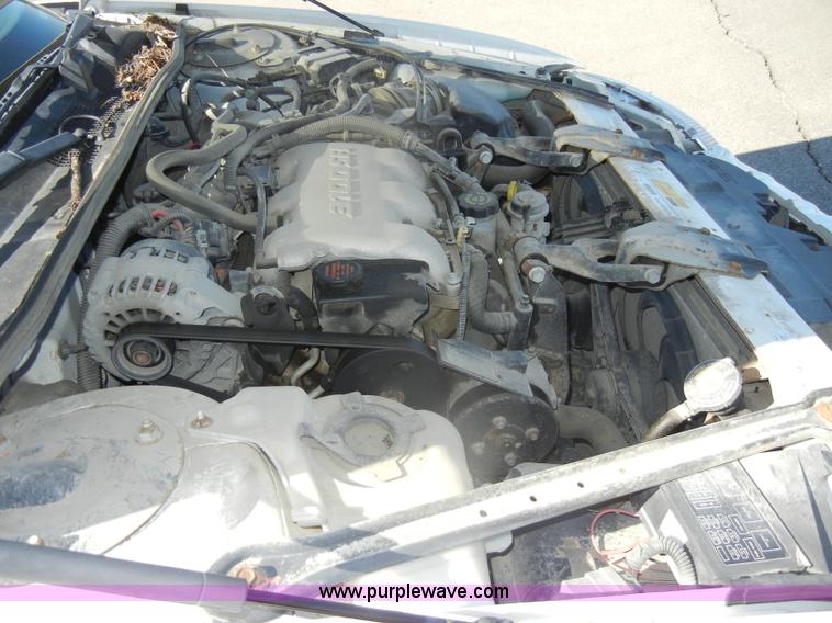 image for item D4272 2001 Chevrolet Lumina
