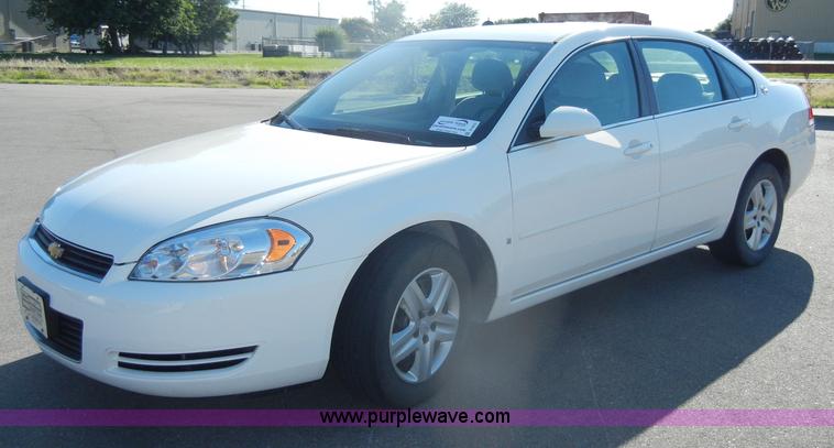 image for item D4275 2007 Chevrolet Impala LS