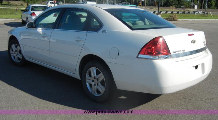 image for item D4275 2007 Chevrolet Impala LS