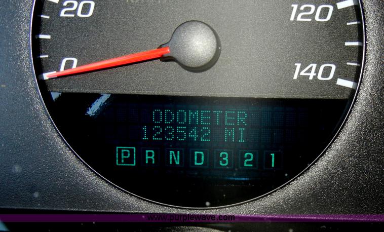 image for item D4275 2007 Chevrolet Impala LS