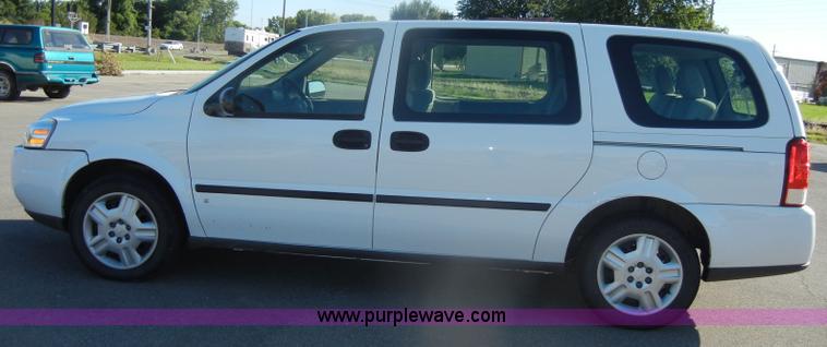 image for item D4276 2007 Chevrolet Uplander LS
