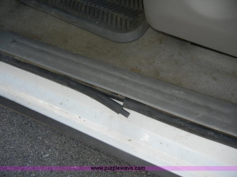 image for item D4276 2007 Chevrolet Uplander LS