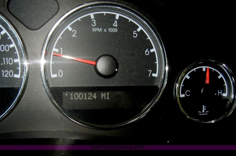 image for item D4276 2007 Chevrolet Uplander LS