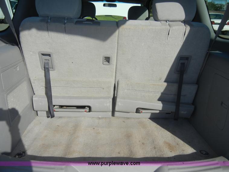 image for item D4276 2007 Chevrolet Uplander LS