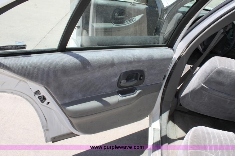 image for item D5035 2001 Chevrolet Lumina