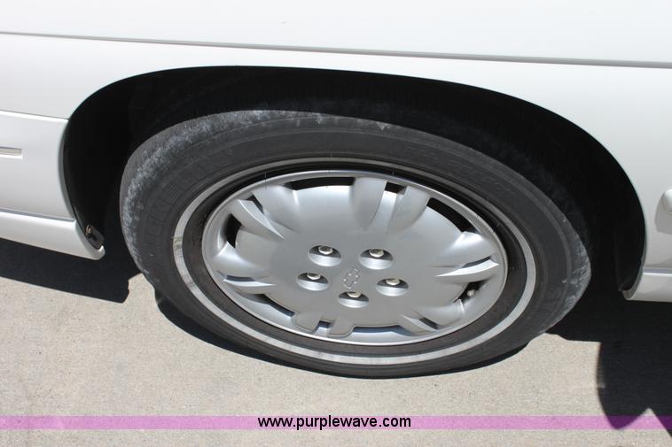 image for item D5035 2001 Chevrolet Lumina