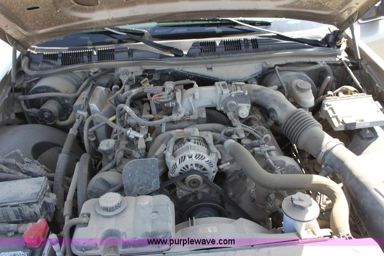 image for item D5100 2006 Ford Crown Victoria Police Interceptor