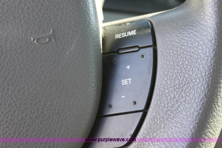 image for item D5101 2005 Ford Crown Victoria Police Interceptor