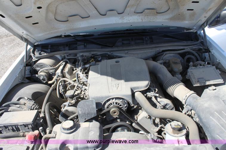 image for item D5101 2005 Ford Crown Victoria Police Interceptor