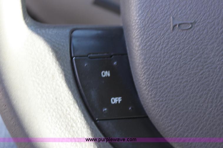 image for item D5102 2006 Ford Crown Victoria Police Interceptor