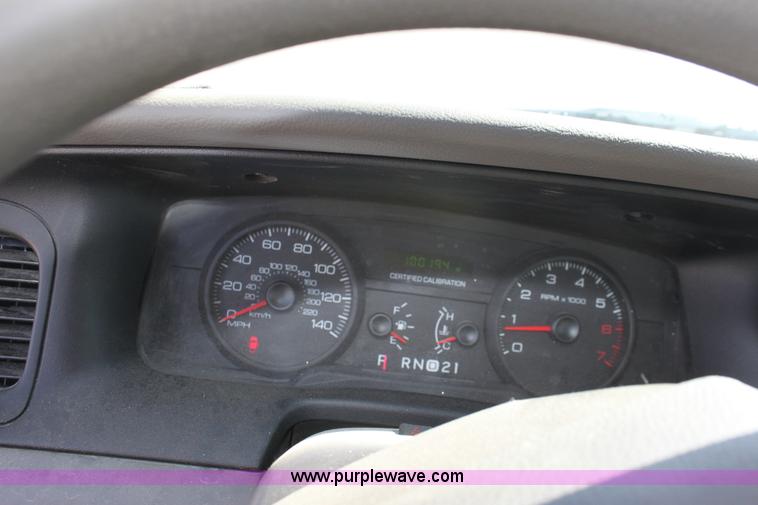 image for item D5102 2006 Ford Crown Victoria Police Interceptor